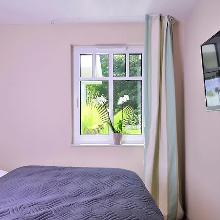 Linden-palais 11 アパート *